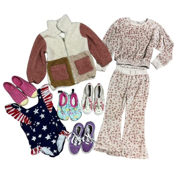 GIRLS CLOTHING LOT 5T Dresses Jackets Outfits Shoes Tops Pants 45 PIECE BUNDLE - Picture 11 of 12